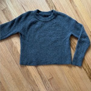 Knit Banana Republic Sweater